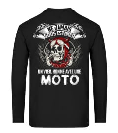 NE JAMAIS SOUS ESTIMER UN VIEIL HOMME AVEC UNE MOTO T SHIRT