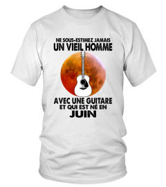 Ne sous-estimez un vieil homme guitare juin