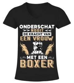 Onderschat Nooit De Kracht Van Een Vrouw Met Een Boxer