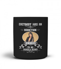 EVERYBODY-2-Daniela Romo
