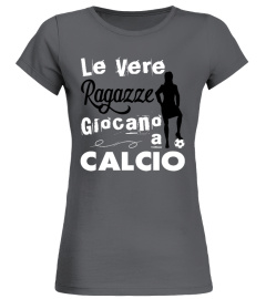 Le Vere Ragazze Giocano a Calcio