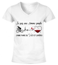 Femme Simple - Faire du Vélo