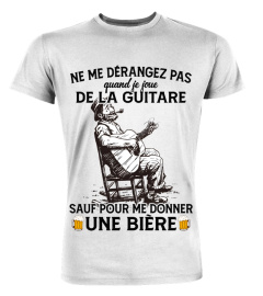 Ne me dérangez pas quand je joue de la guitare