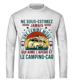 UNE FEMME - camper