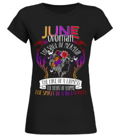 June Woman With The Mermaid Soul And Hippie Heart T-Shirt