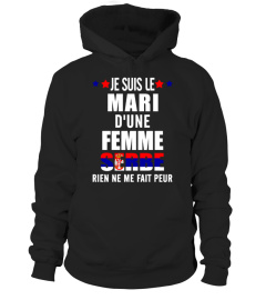 le mari d'une femme Serbe