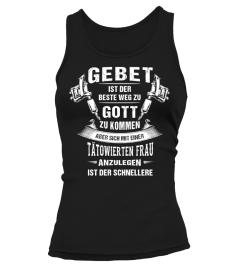 T-SHIRT FÜR TÄTOWIERTEN FRAU