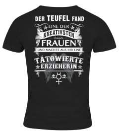 TEUFEL FAND TÄTOWIERTE ERZIEHERIN