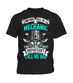 Mens Mechanic Dad Gift for Father's Day T Shirt