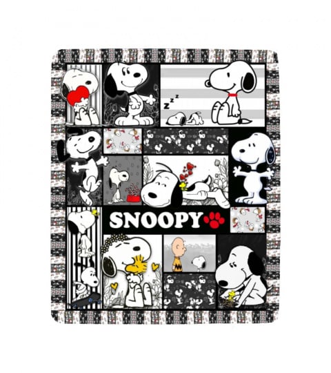 Limited Edition Snoopy and Charlie Sherpa Blanket